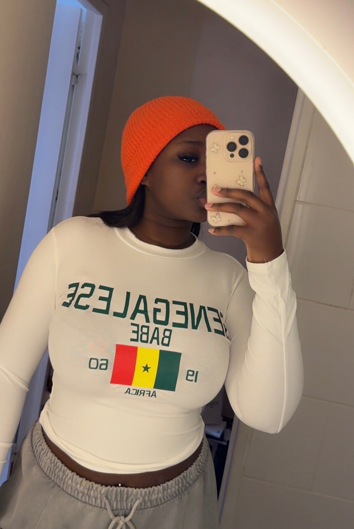 Top Senegalese Babe - Manches longues