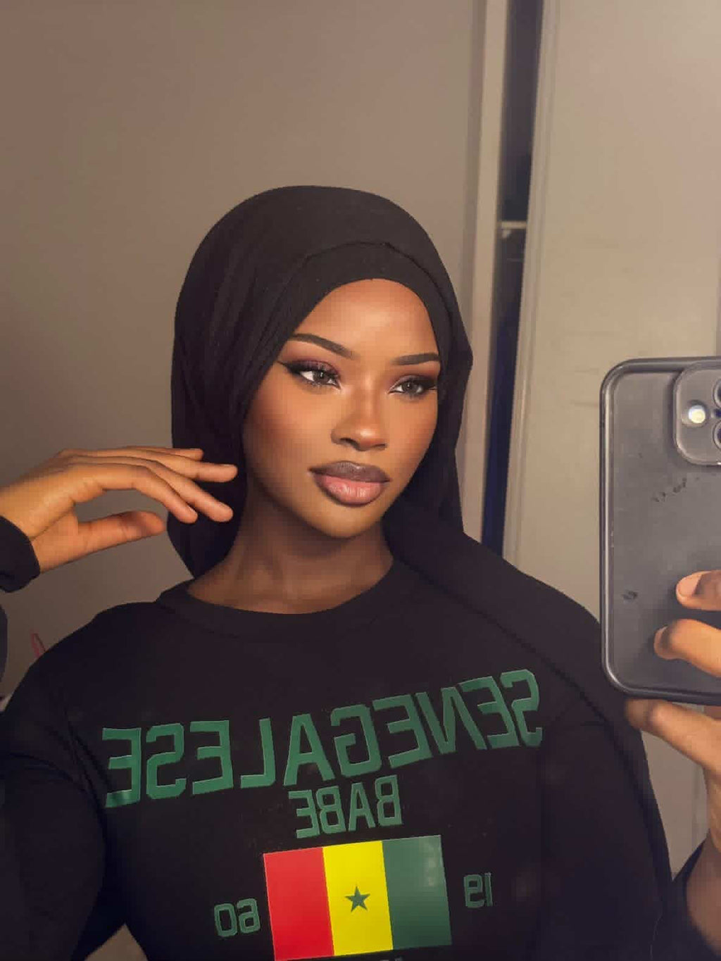 Top Senegalese Babe - Manches longues